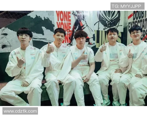 BLG团队协作引发热议争议背后的战术与信任考验