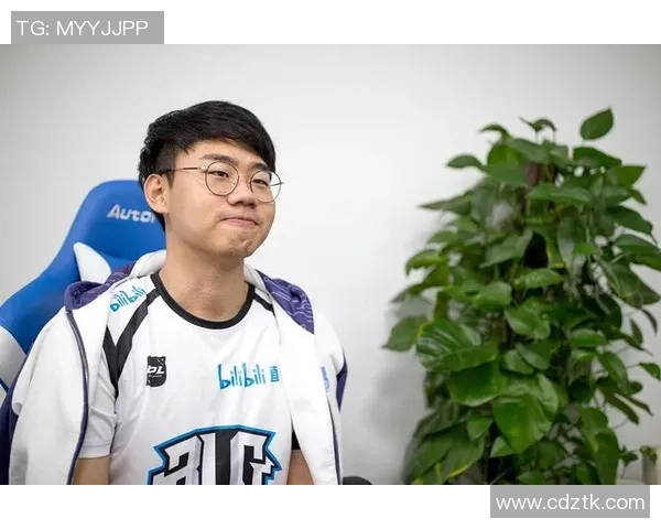 EDG青年赛征程回顾:从青涩到辉煌的成长之路 EDG青年赛征程回顾:从青涩到辉煌的成长之路