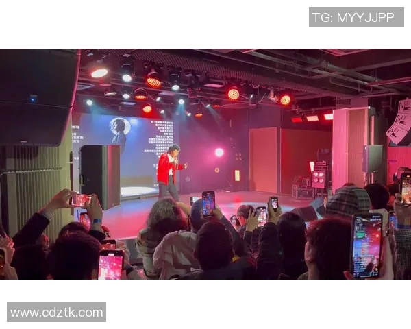 上海攀岩队在世界滑板锦标赛中的默契配合与精彩表现分析 上海攀岩队在世界滑板锦标赛中的默契配合与精彩表现分析