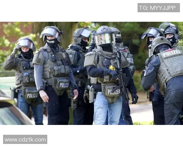 广州极限运动队战术解析与对比研究深度剖析团队表现与策略选择 广州极限运动队战术解析与对比研究深度剖析团队表现与策略选择