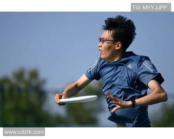 重庆飞盘队在极限运动联赛中的个人能力分析与表现点评