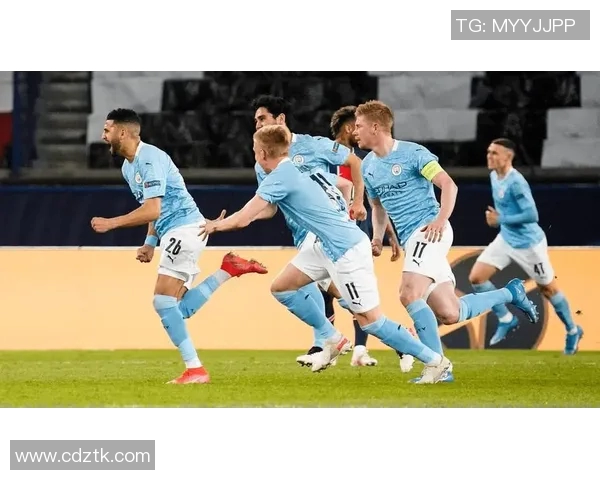 曼城迎战纽波特郡期待精彩对决球迷热情高涨助力球队争胜 曼城迎战纽波特郡期待精彩对决球迷热情高涨助力球队争胜