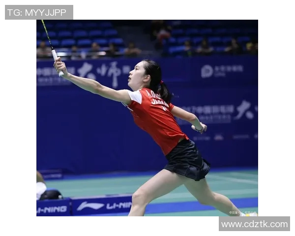 安江与隆安二队激战正酣赛场上演精彩对决引人瞩目 安江与隆安二队激战正酣赛场上演精彩对决引人瞩目