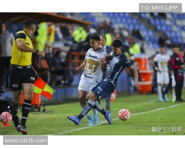 帕丘卡与普马斯激战正酣谁能在这场对决中笑到最后